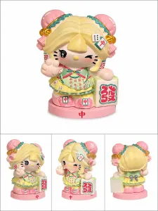 麻将女孩摆件